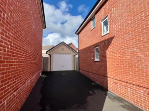 Photo 1- click for photo gallery